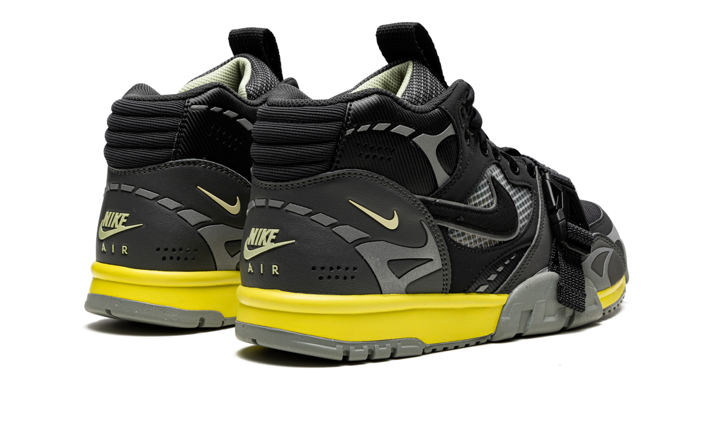 Air Trainer 1 SP "Dark Smoke Grey"