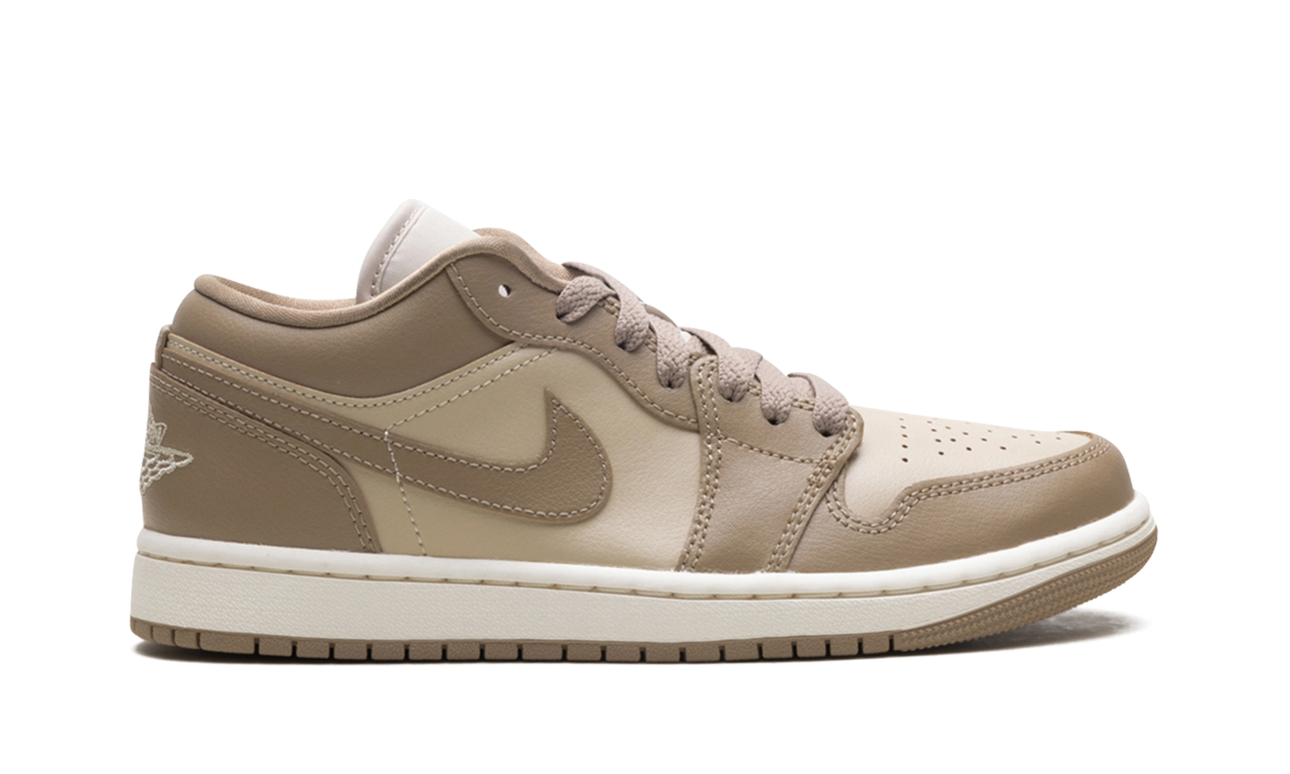 Jordan 1 Low WMNS "Rattan Sail Desert Camo"