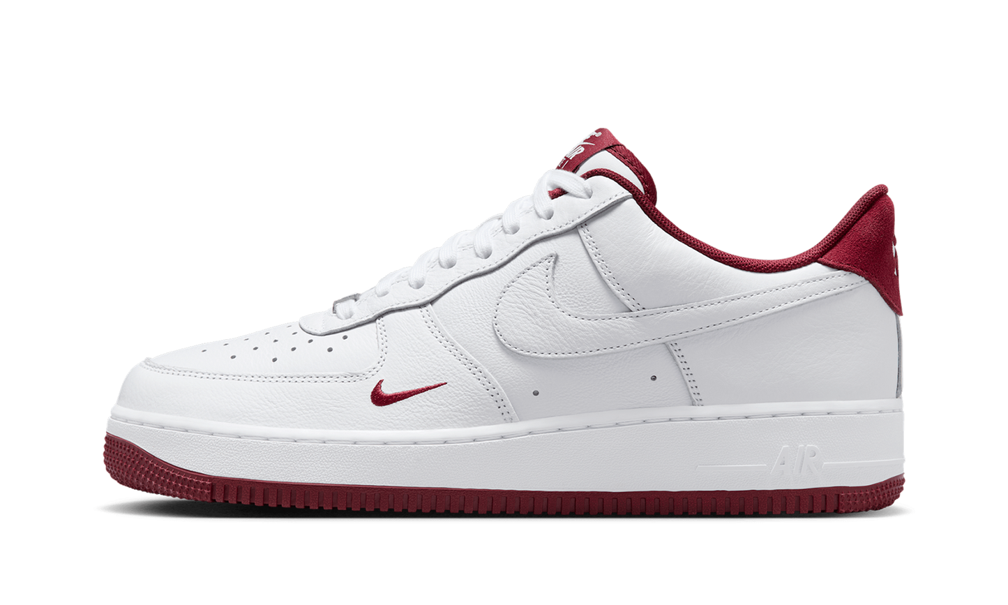 Air Force 1 Low '07 LV8 "White Team Red"