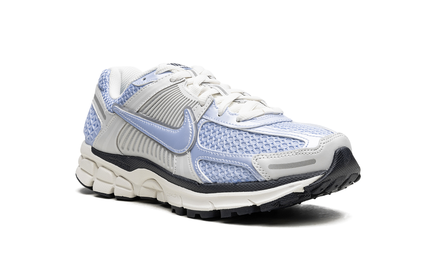 ZOOM VOMERO 5 WMNS "Royal Tint"