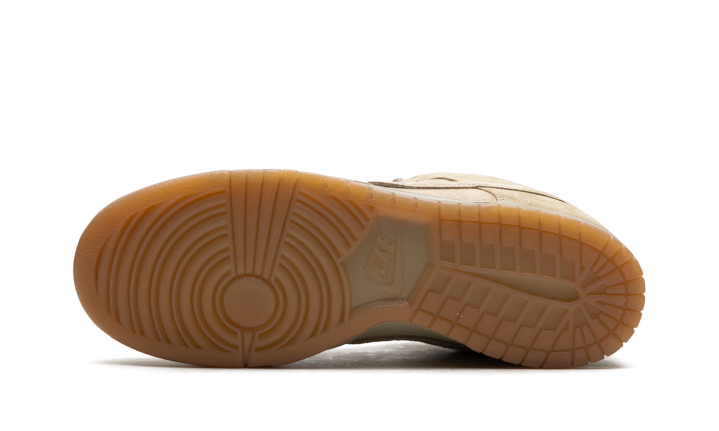 Dunk Low "Parachute Beige"