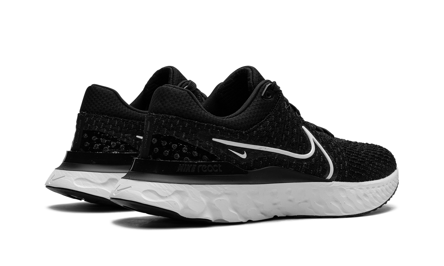 REACT INFINITY RUN FK 3 WMNS "Black / White"