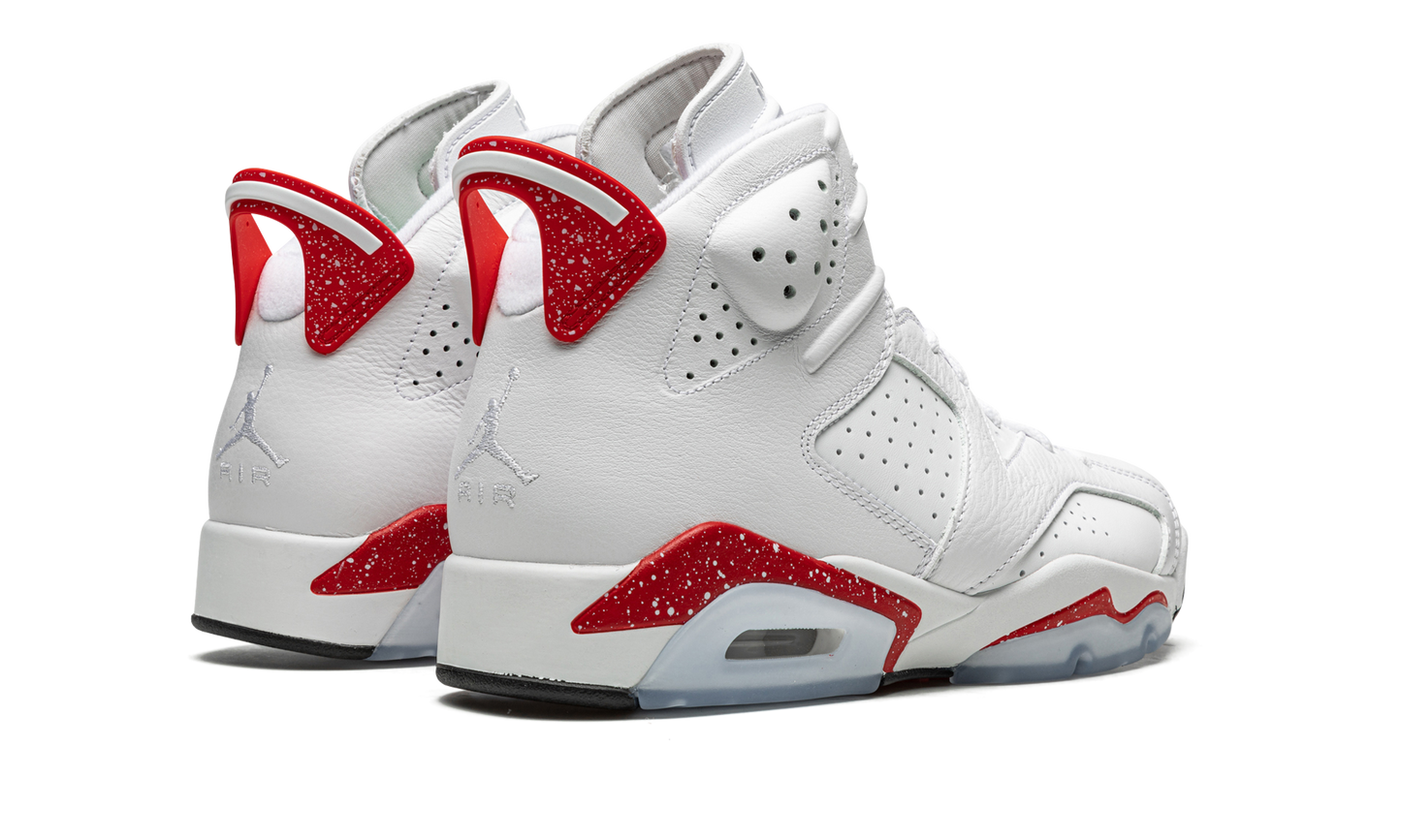 Air Jordan 6 Retro "Red Oreo"
