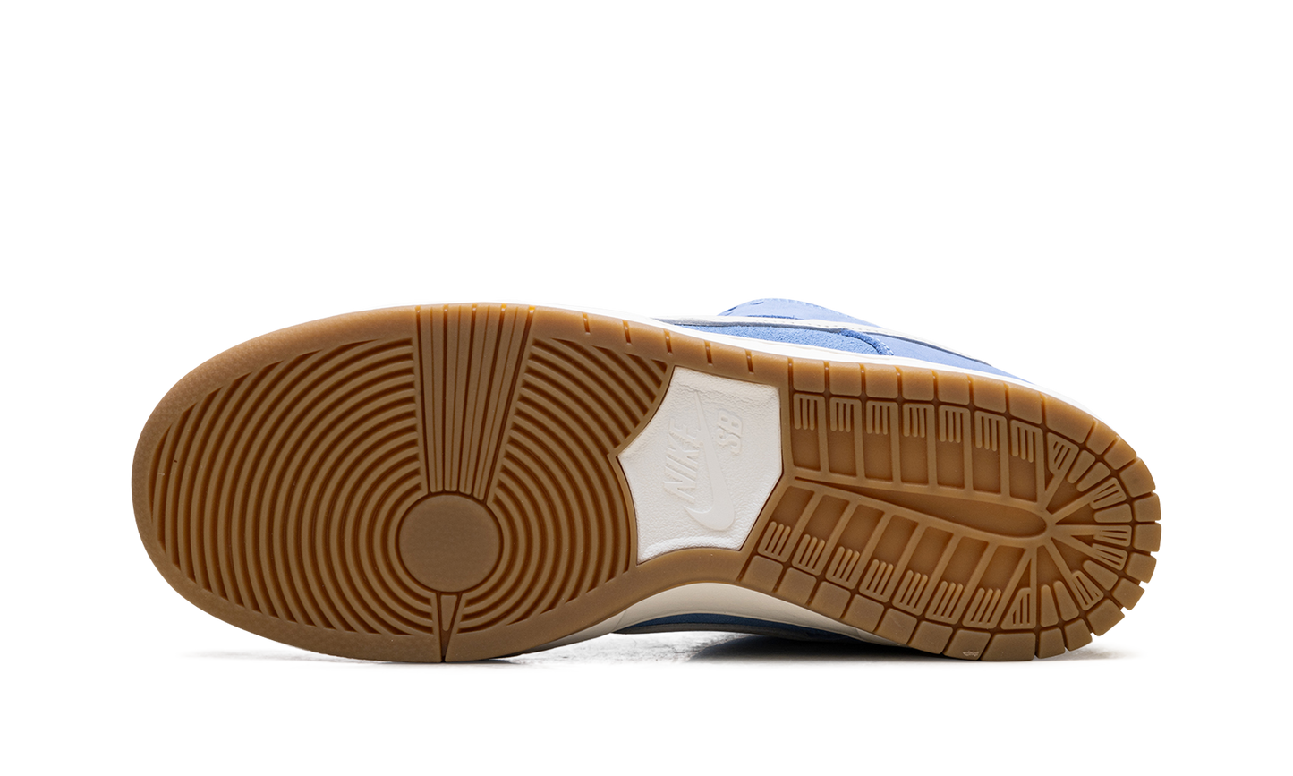 SB Dunk Low Pro "University Blue Gum"