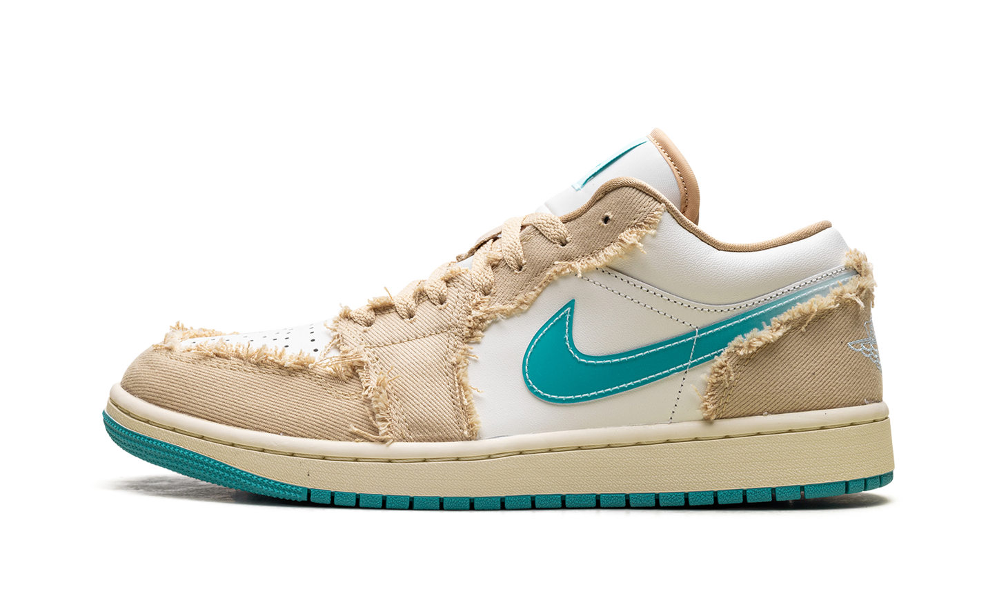 Jordan 1 Low SE WMNS "Wave"