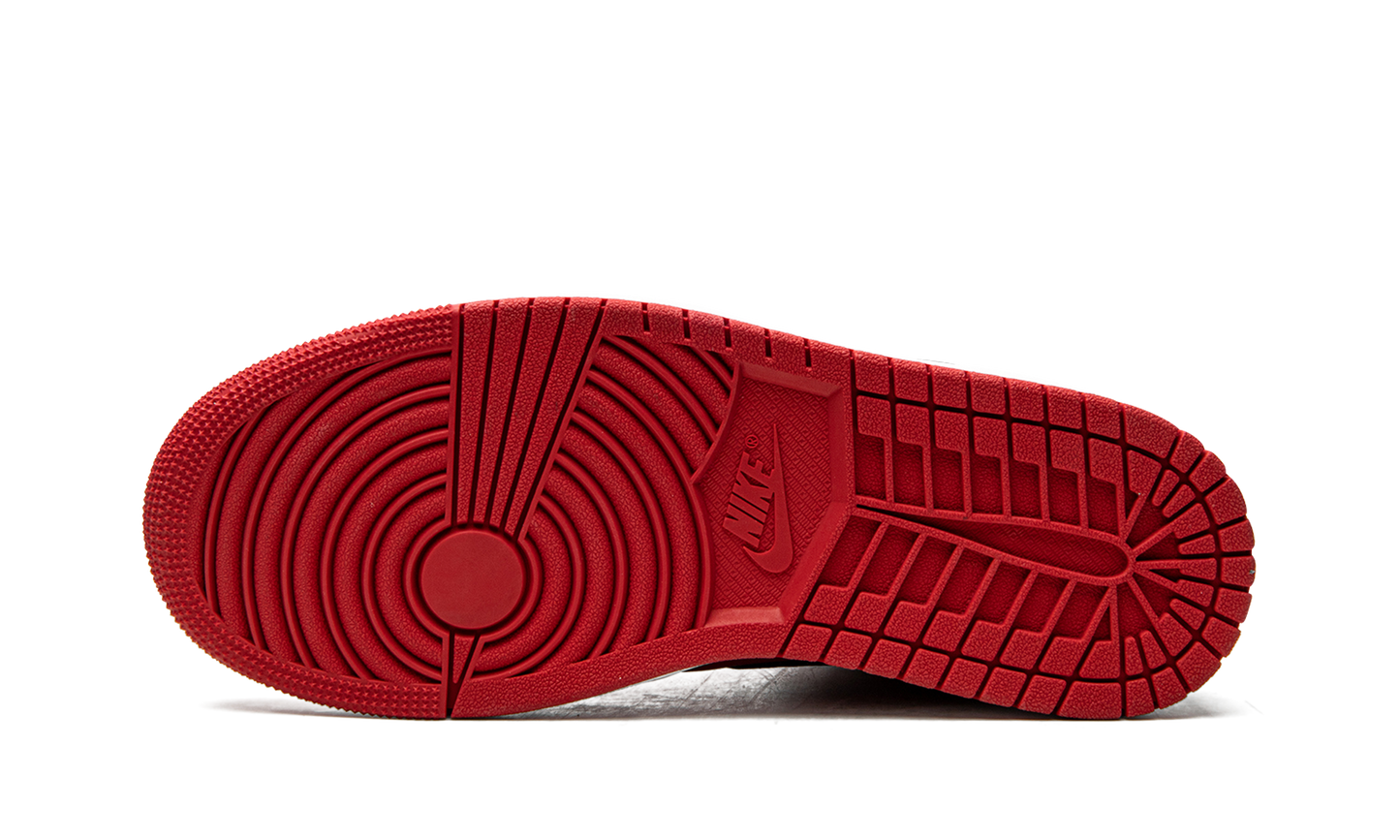 Jordan 1 Mid "Reverse Bred"