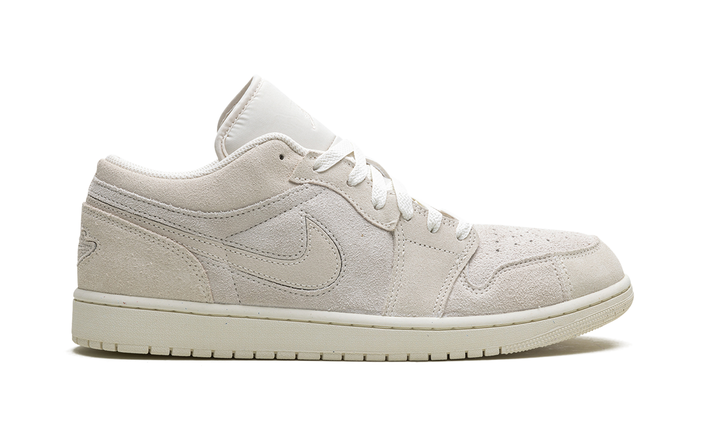 Air Jordan 1 "Pale Ivory"