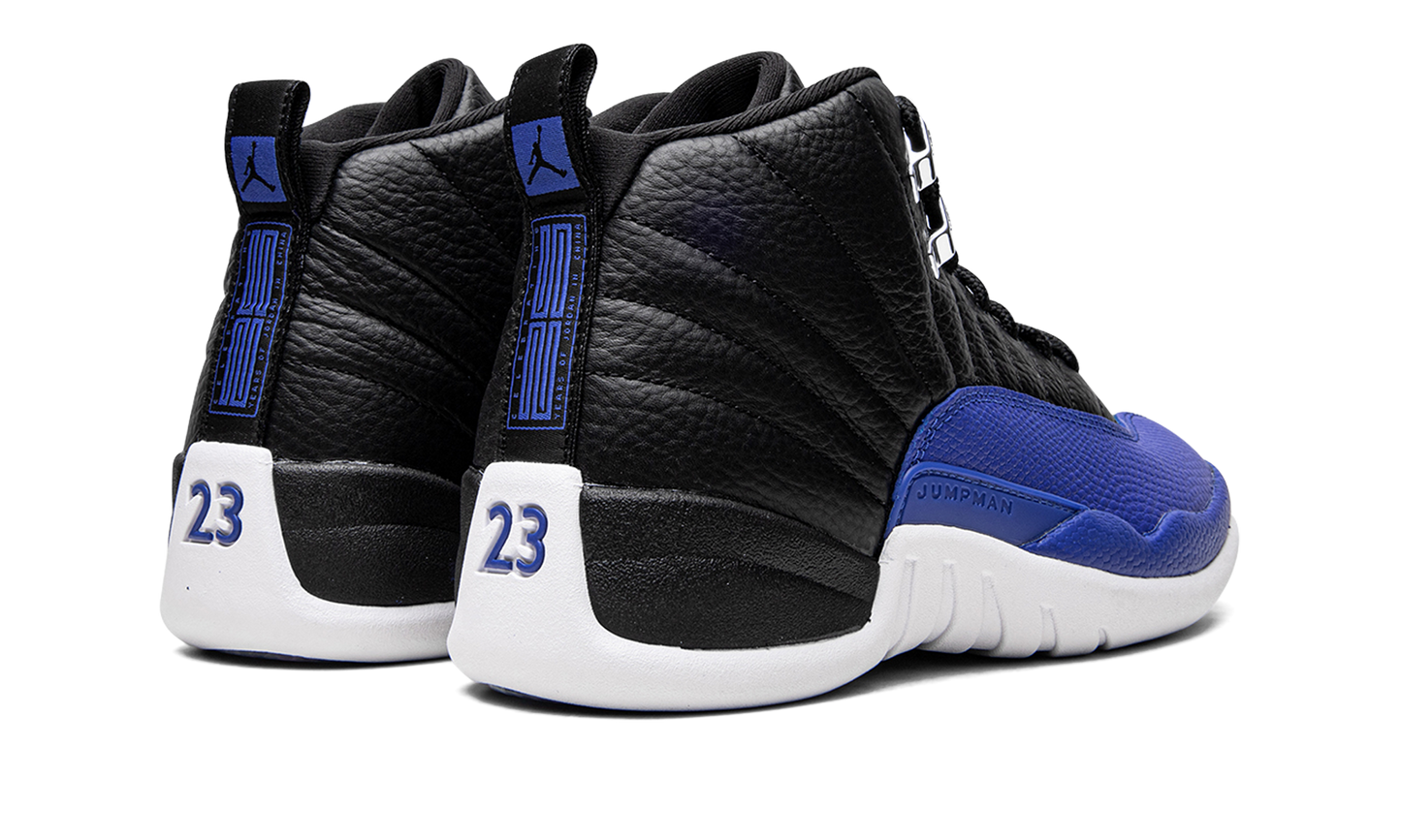 AIR JORDAN 12 WMNS "Hyper Royal"