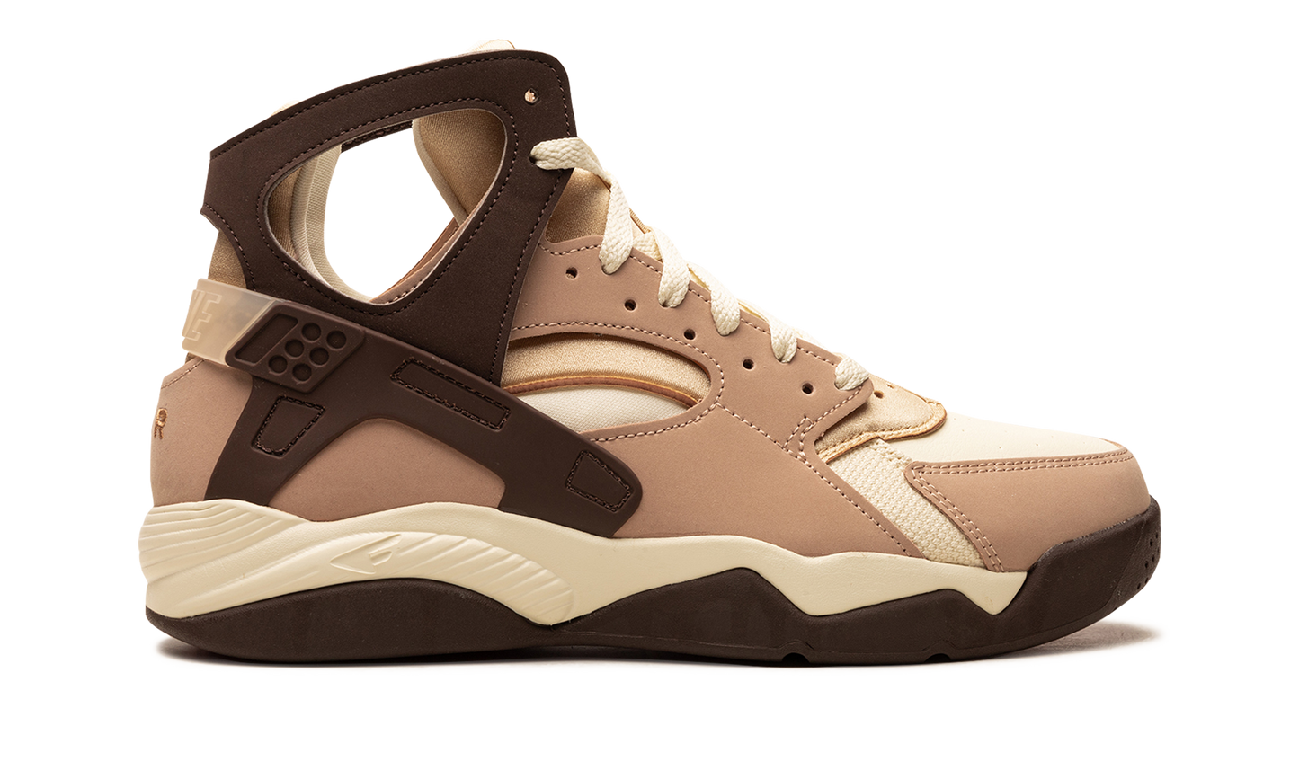 Air Flight Huarache "Baroque Brown"