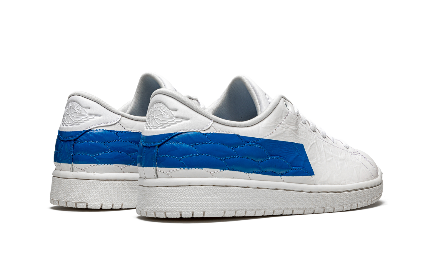 Air Jordan 1 Centre Court "Military Blue"