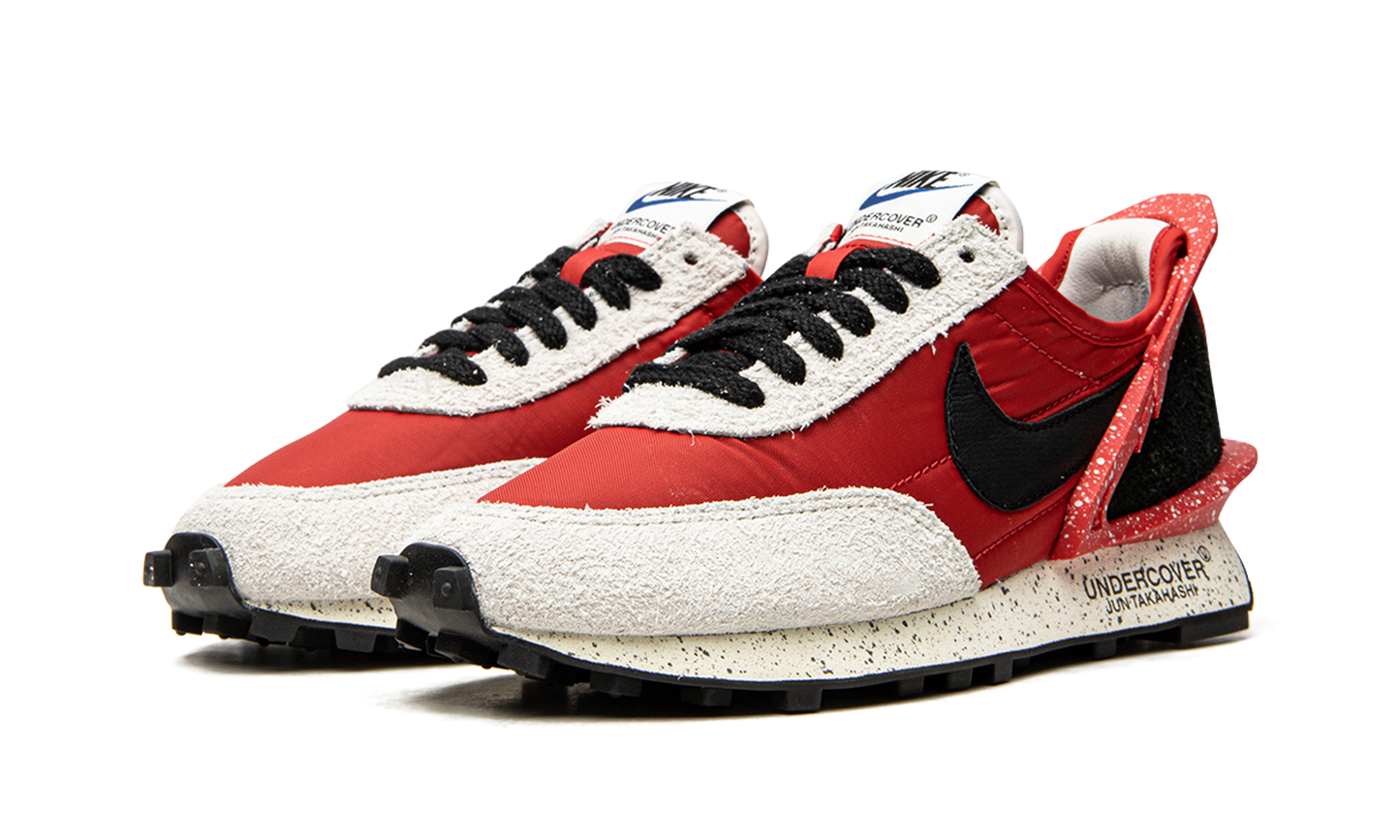 DAYBREAK UNDERCOVER MNS WMNS "University Red"