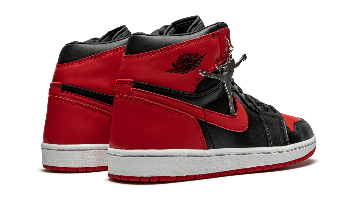 Air Jordan 1 Retro "BRED 01'"