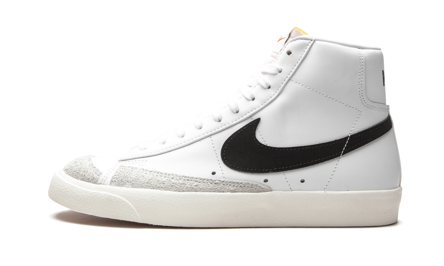 BLAZER MID '77 MNS WMNS "White / Black"
