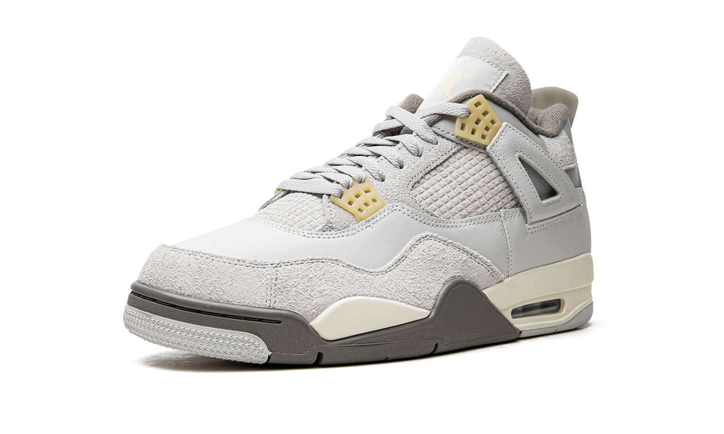 Jordan 4 Retro SE "Craft Photon Dust"