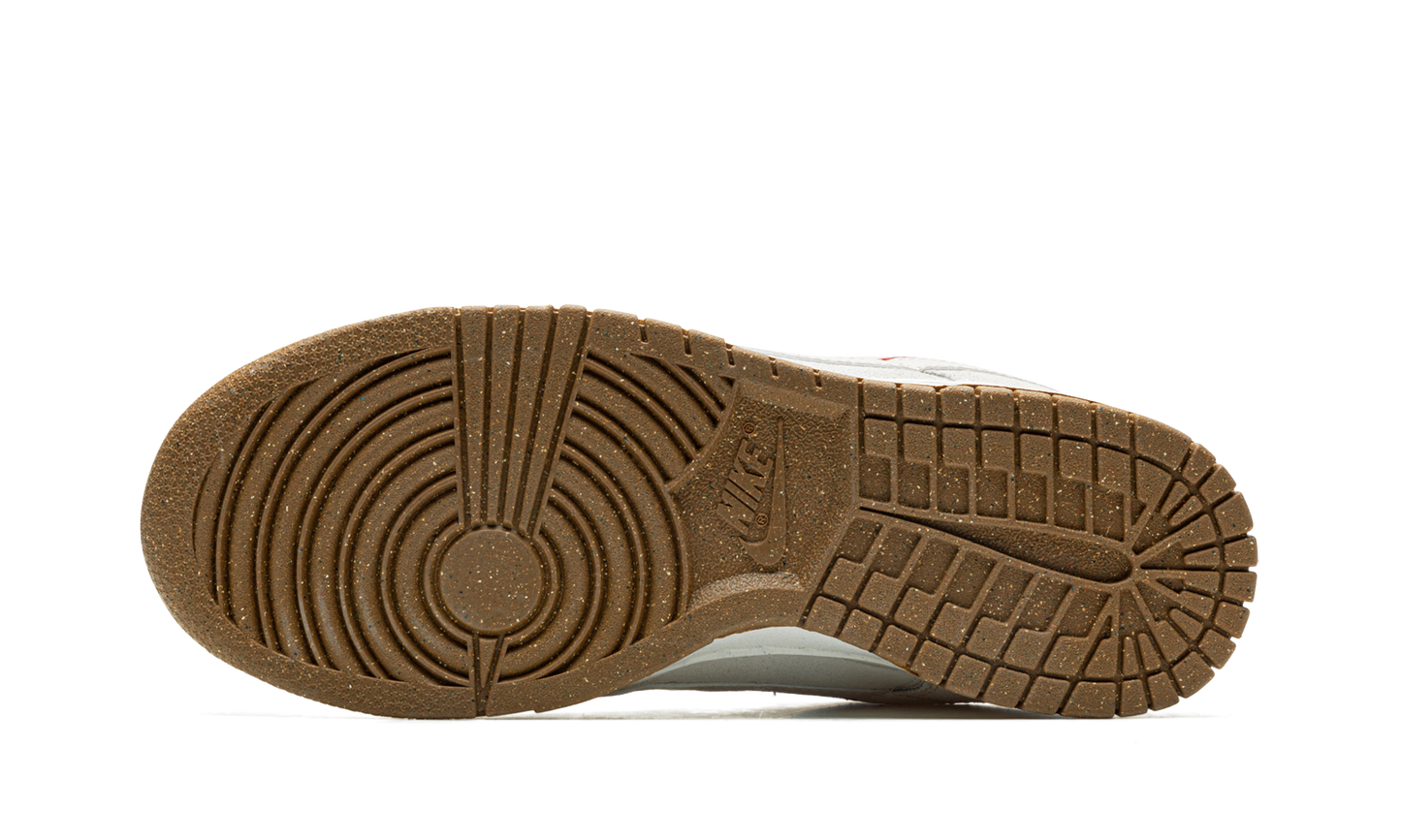 DUNK LO SE WMNS "Double Swoosh"