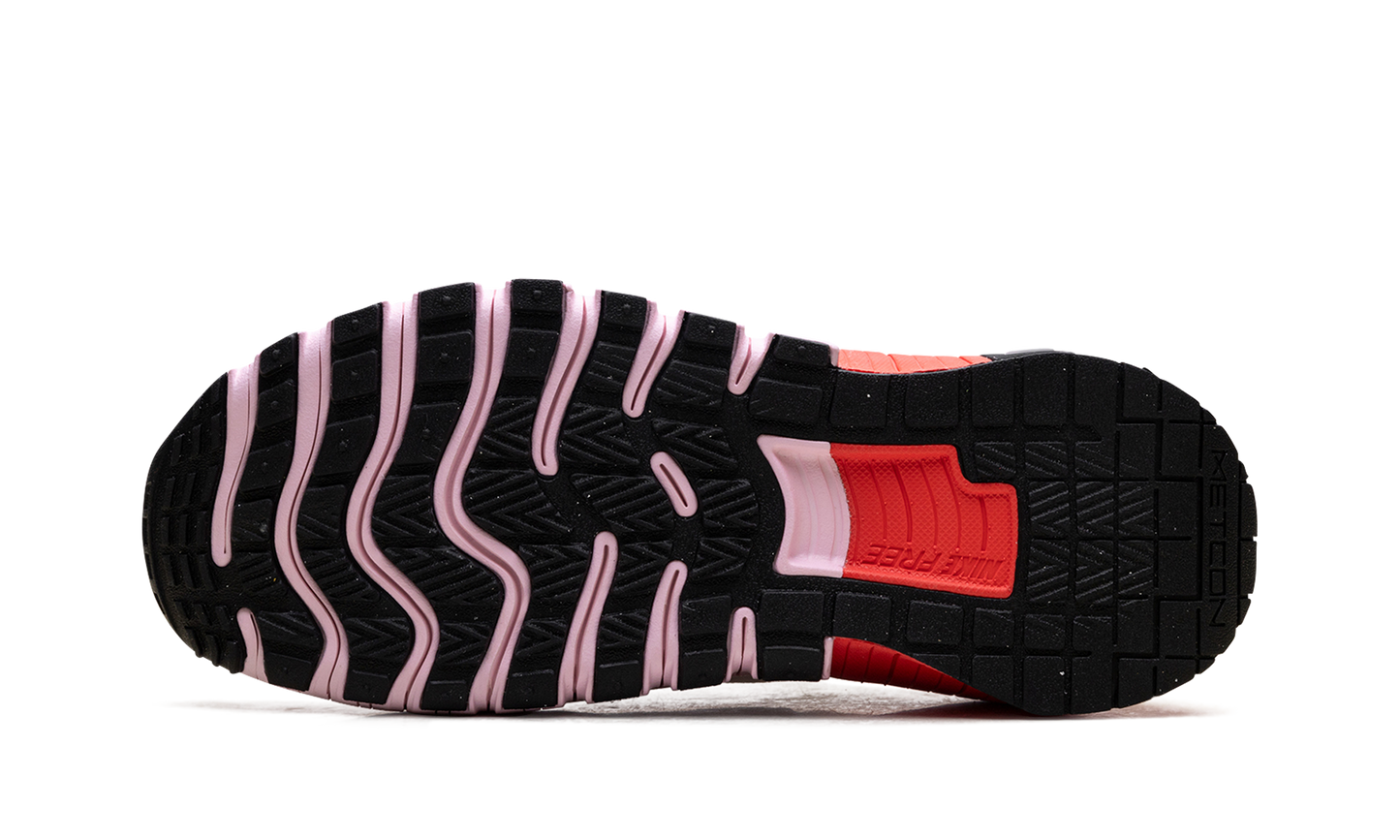 Free Metcon 6 WMNS "White Barely Volt Bright Crimson Pink Foam"