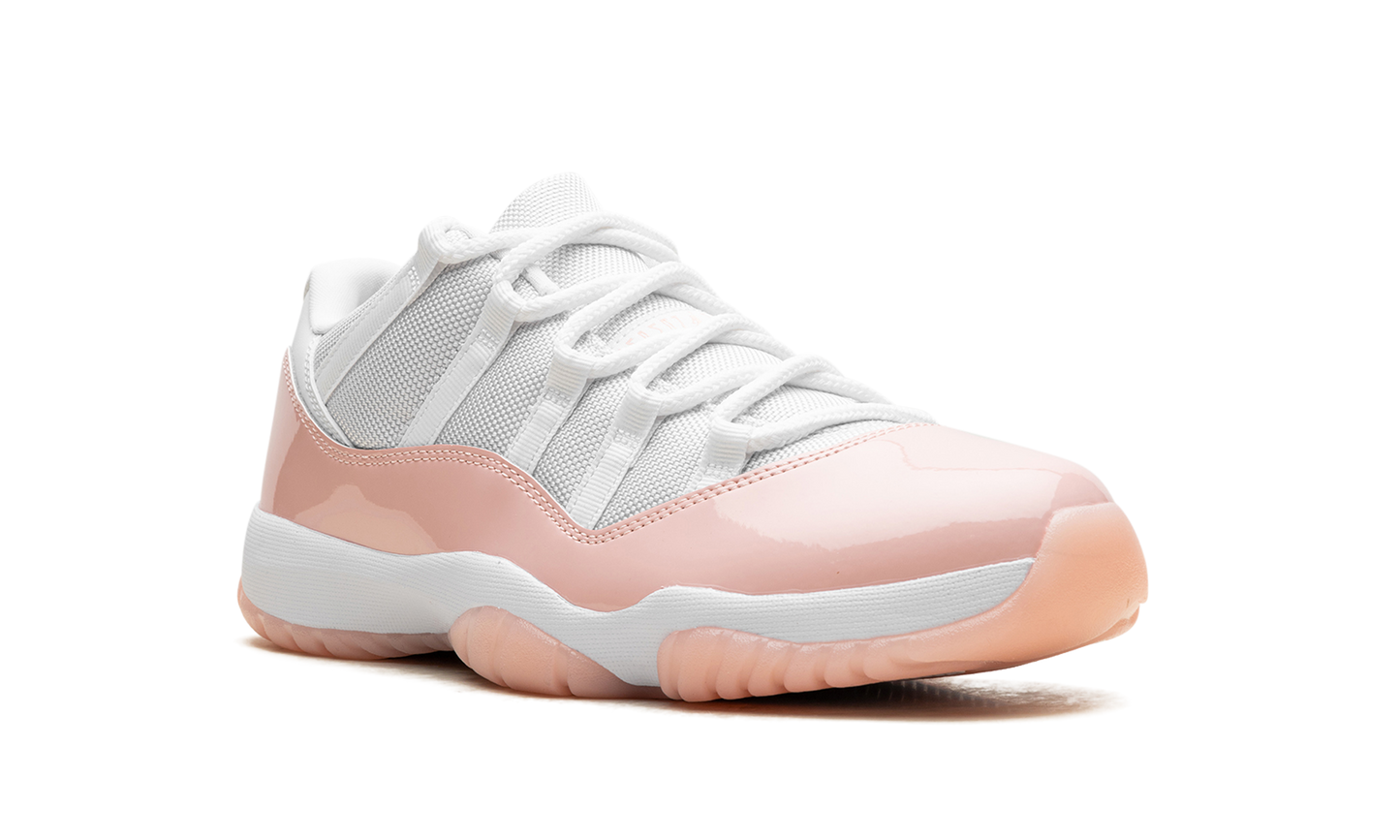 Air Jordan 11 Low WMNS "Legend Pink"