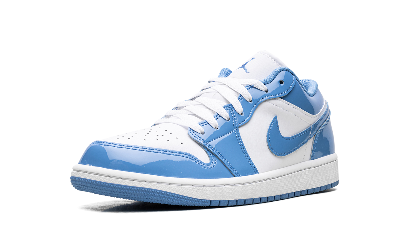 Jordan 1 Low SE "White Legend Blue"
