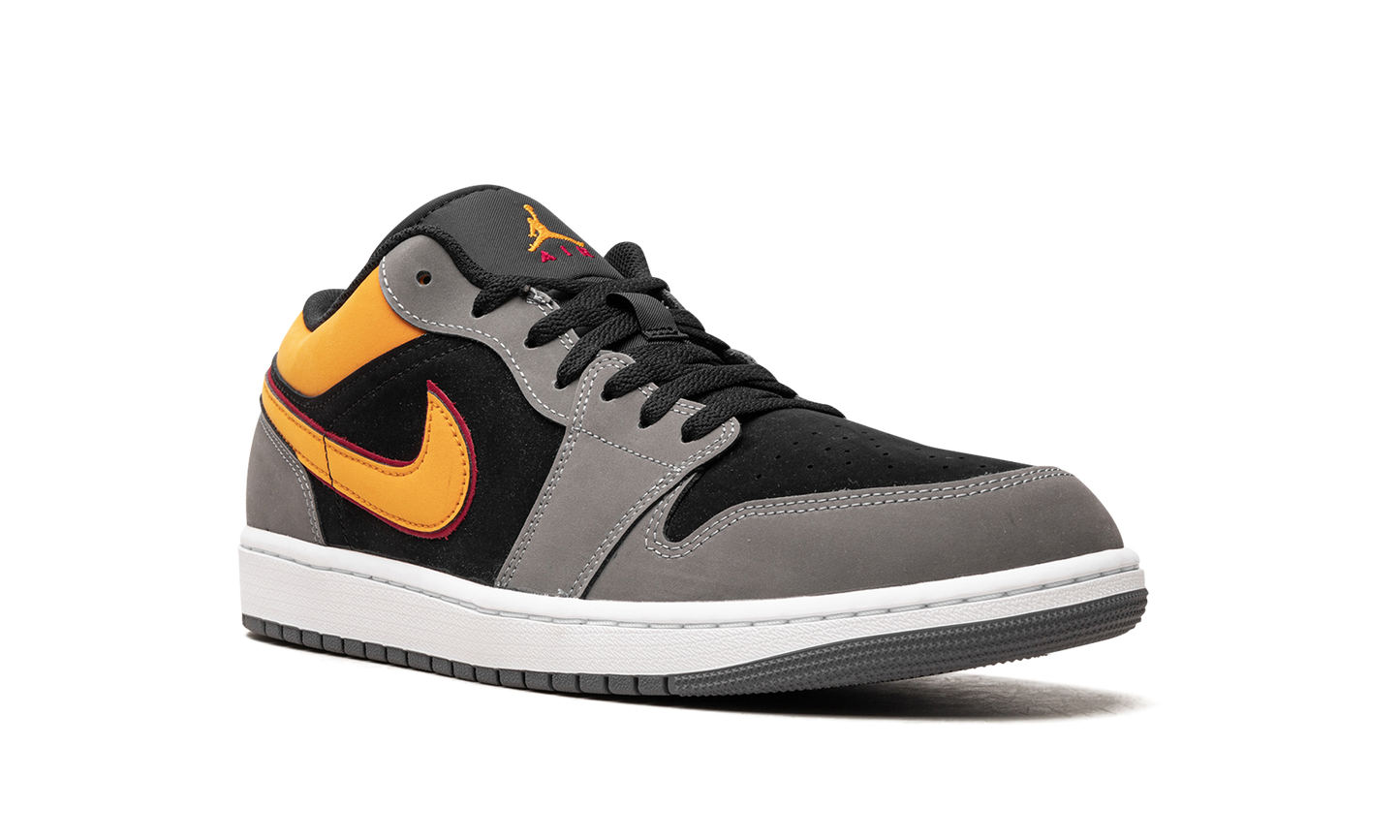 Air Jordan 1 Low "Vivid Orange"