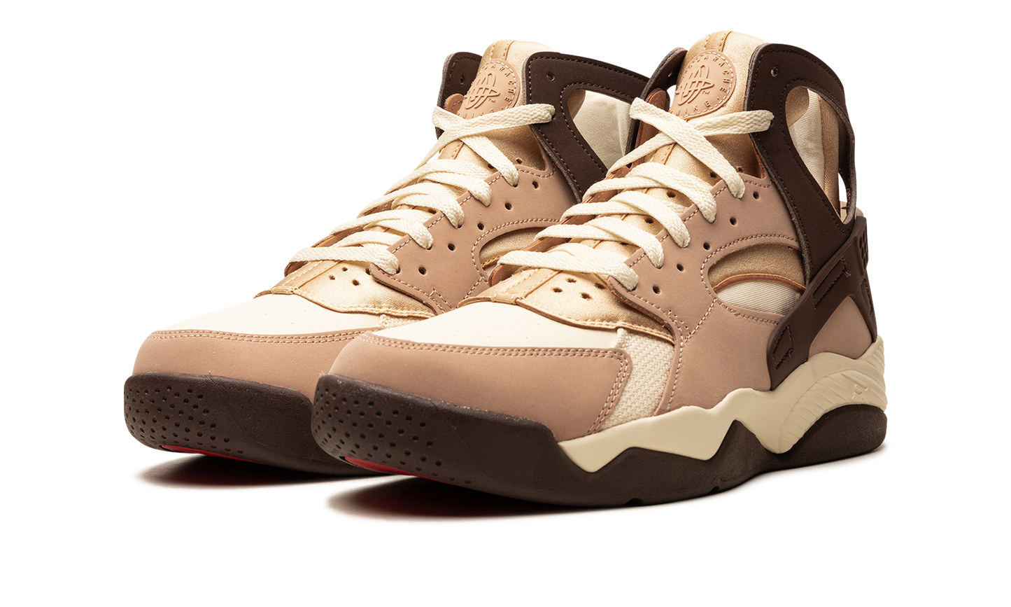 Air Flight Huarache "Baroque Brown"