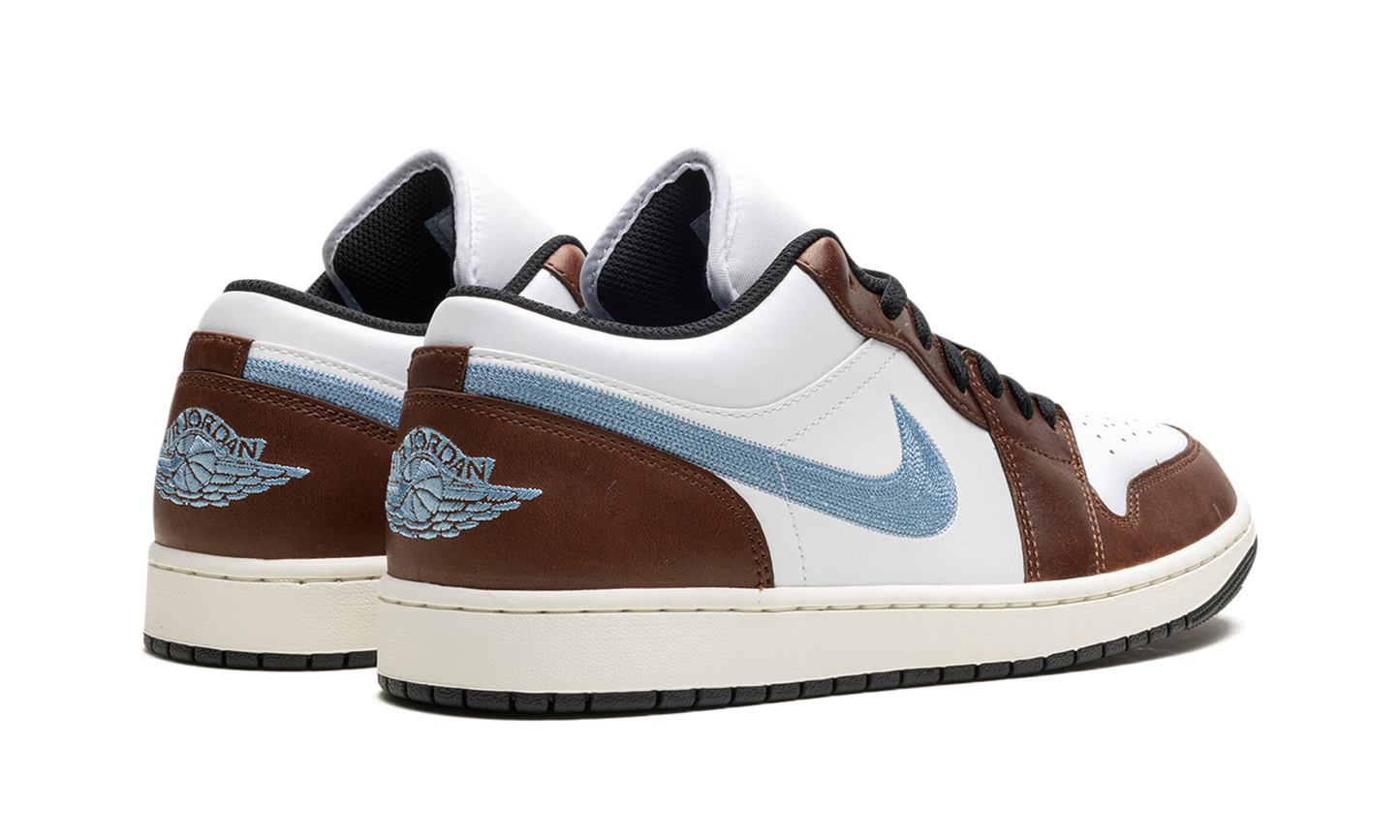 Air Jordan 1 Low SE "Embroidered Swoosh - Mocha"
