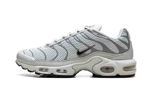 Air Max Plus WMNS "Light Silver"