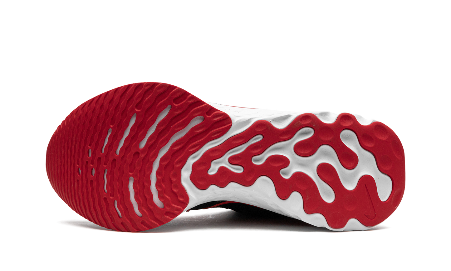 REACT INFINITY RUN FK 3 MNS WMNS "Blasck University Red"