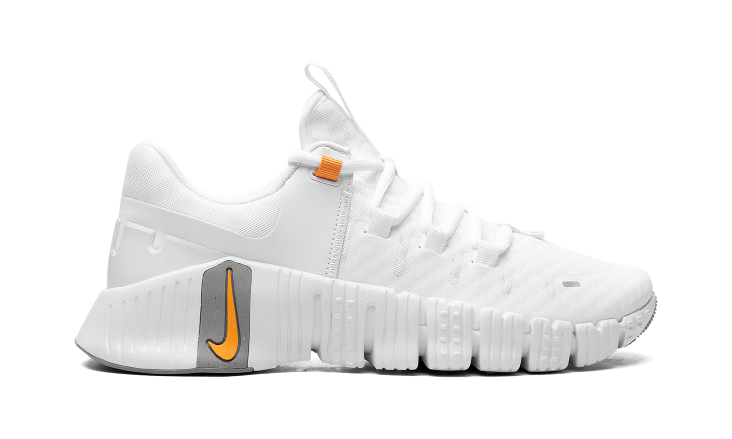 Free Metcon 5 "White Football Grey"