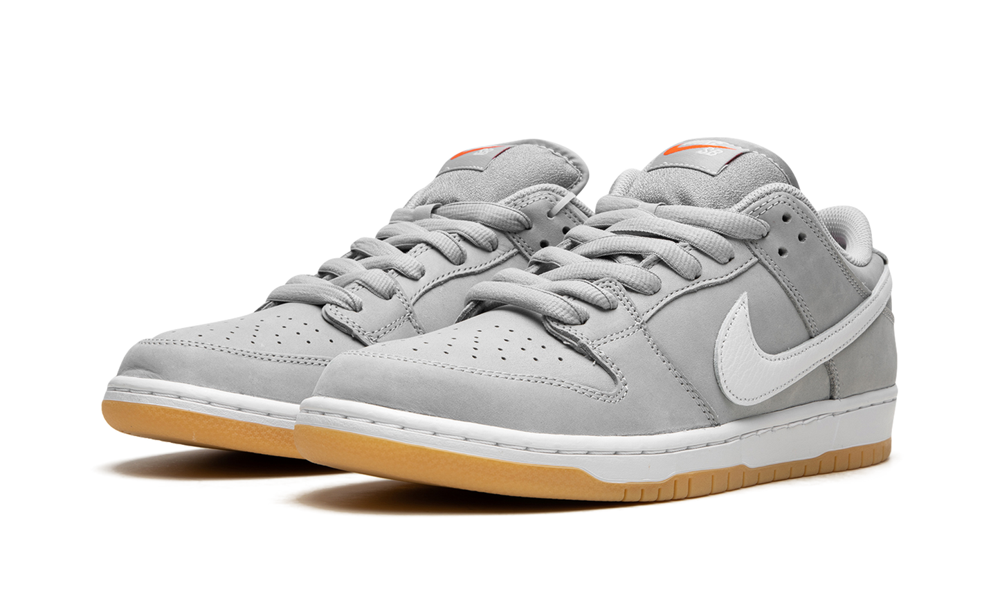 SB Dunk Low Pro ISO "Grey / Gum"