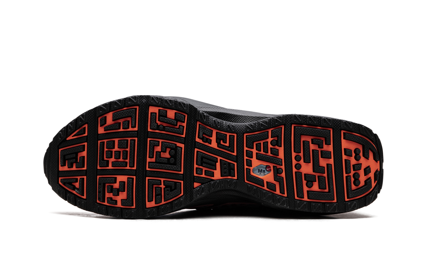 Air Max SNDR GTX WMNS "Hyper Crimson"