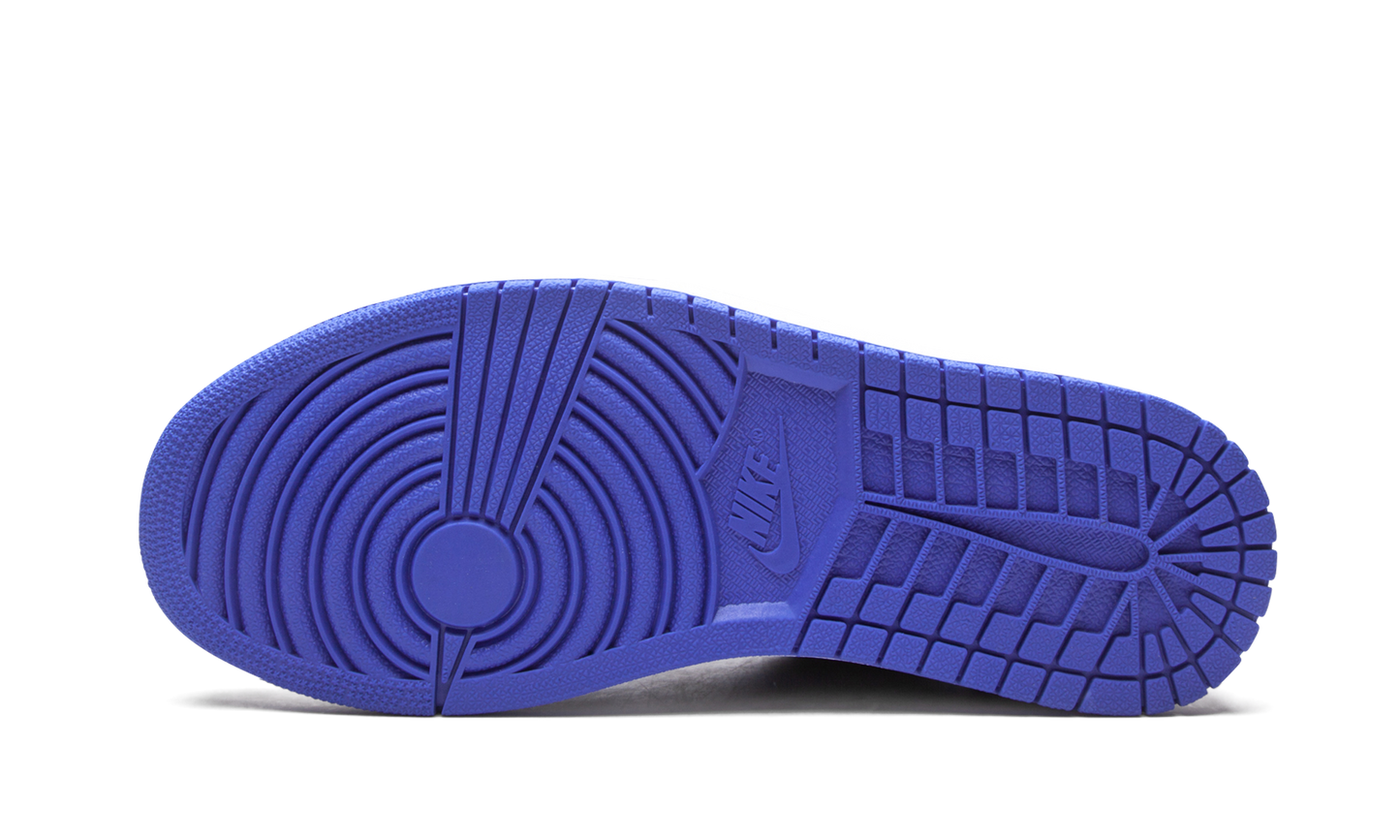 Air Jordan 1 Low SE "Racer Blue"