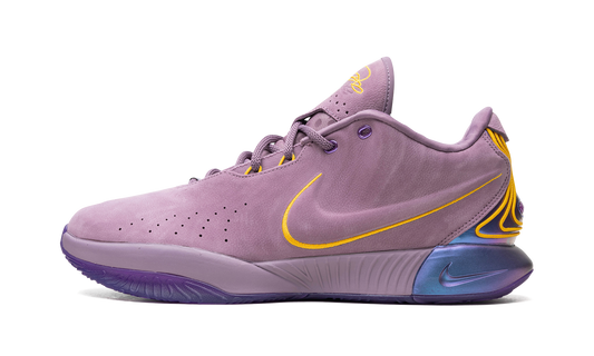 LeBron 21 "Purple Rain"