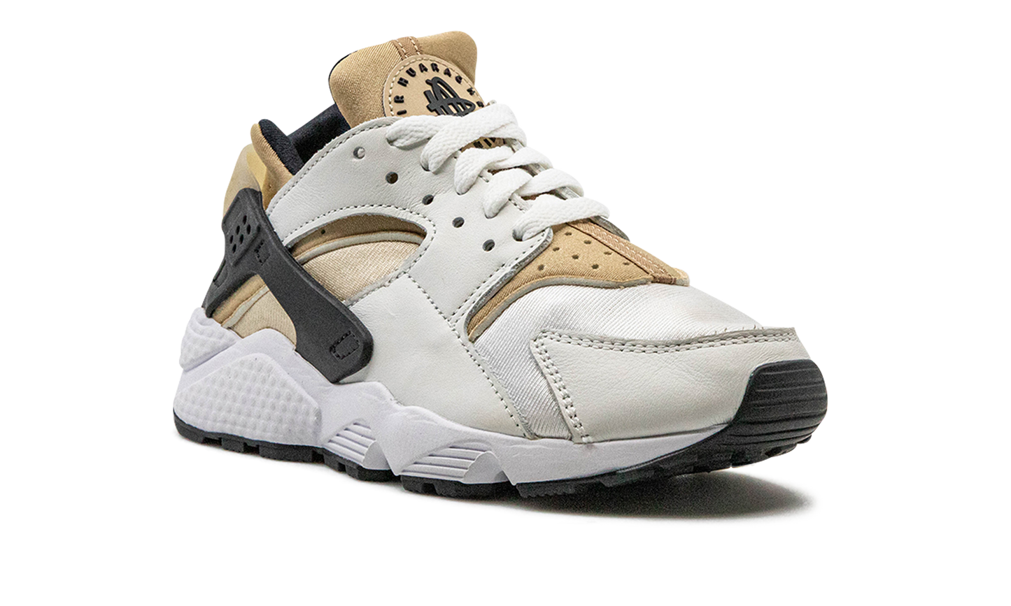 AIR HUARACHE WMNS "White Sandrift"