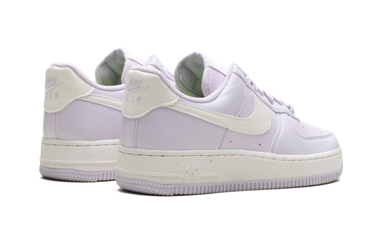 AIR FORCE 1 '07 NEXT NATURE WMNS "Barely Grape"