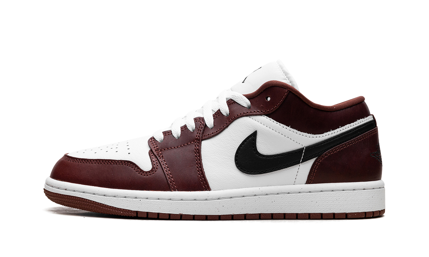 Jordan 1 Low SE "Dark Pony"