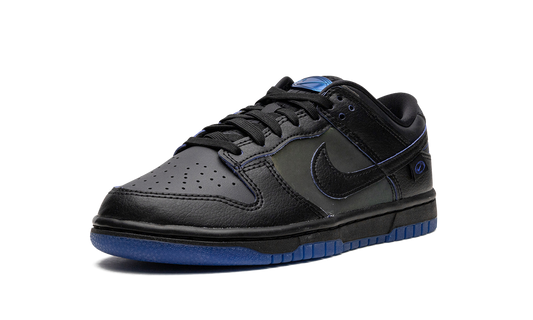 DUNK LO MNS WMNS "Black Royal Iridescent"