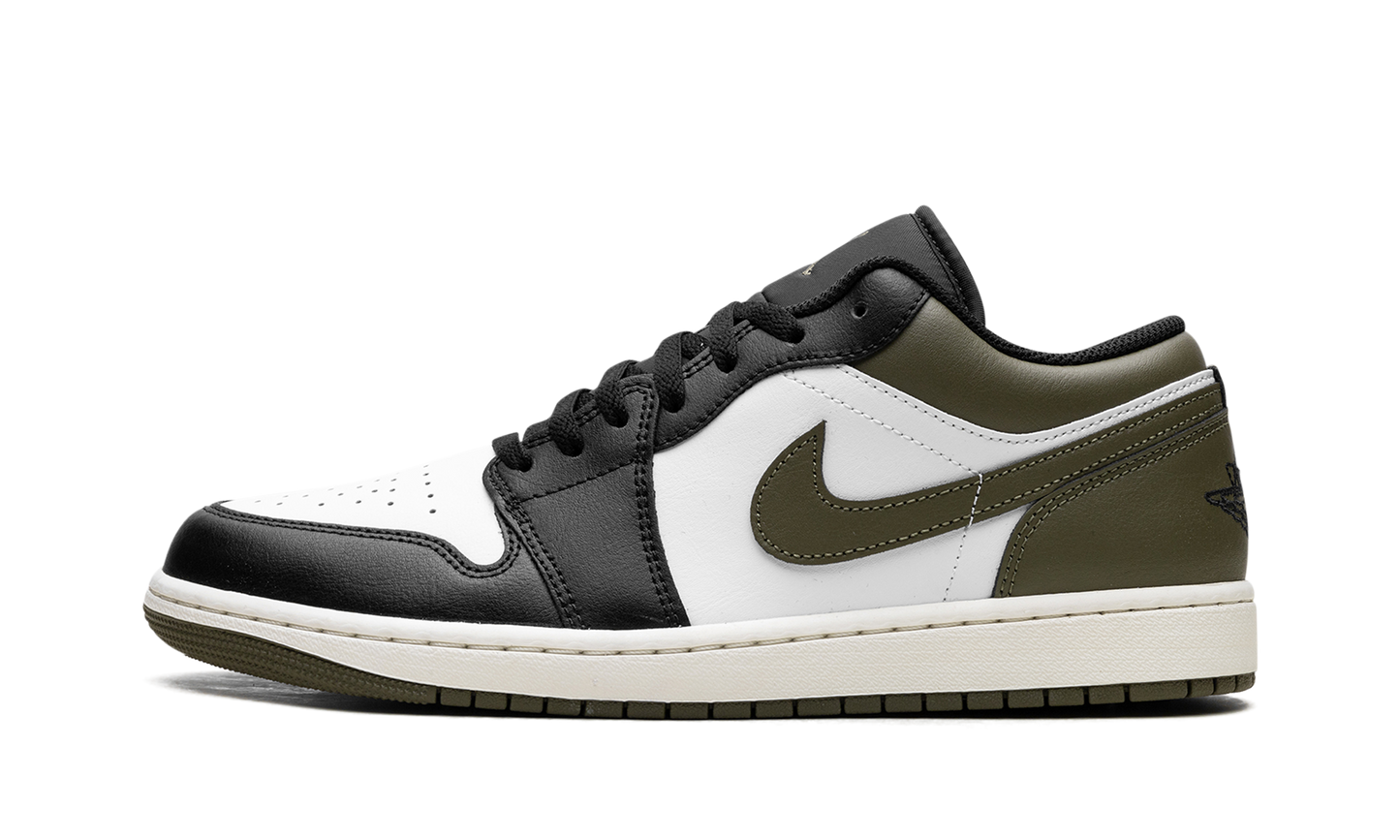Air Jordan 1 Low "Black Toe Medium Olive"