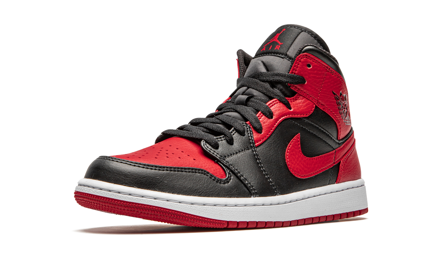 Air Jordan 1 Mid "Banned 2020"