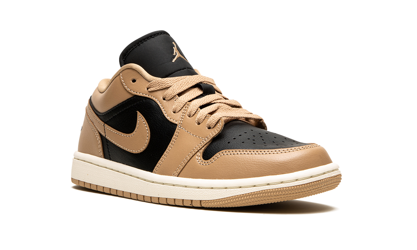 Air Jordan 1 Low WMNS "Desert / Black"