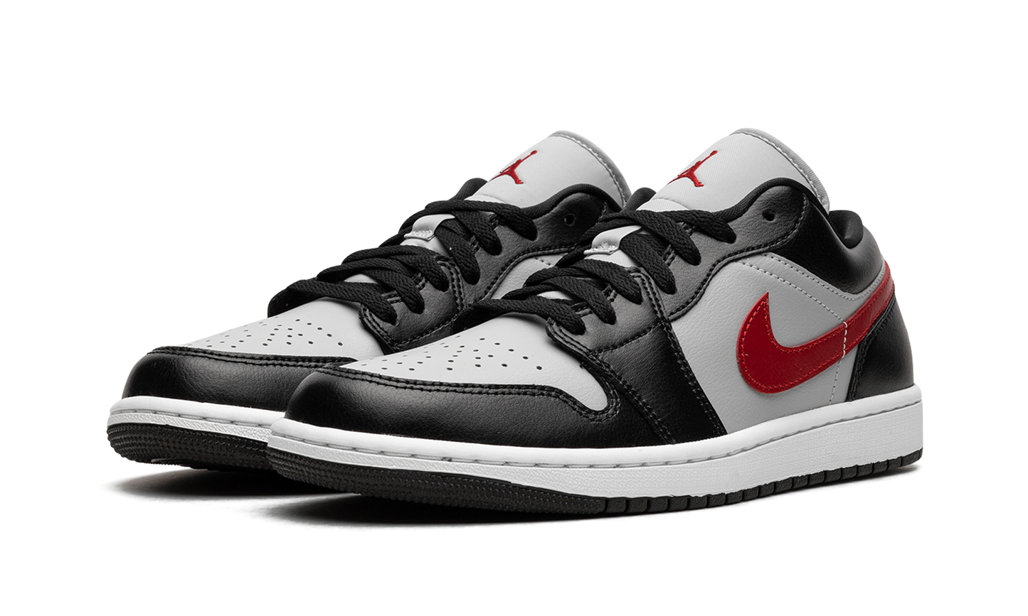 Air Jordan 1 Low WMNS "Black / Grey / Red"