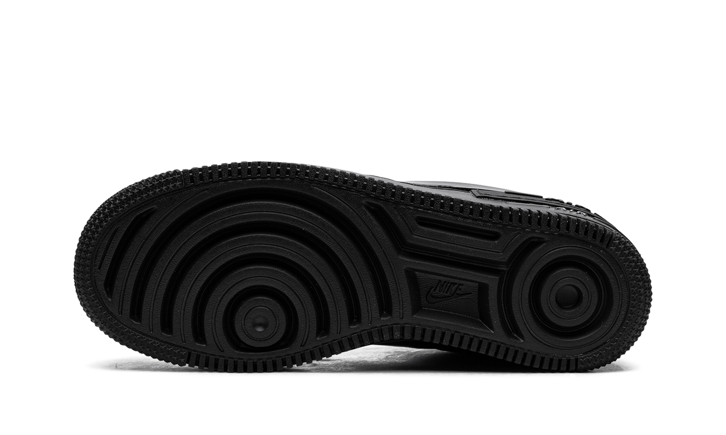 AIR FORCE 1 SHADO WMNS "Triple Black"