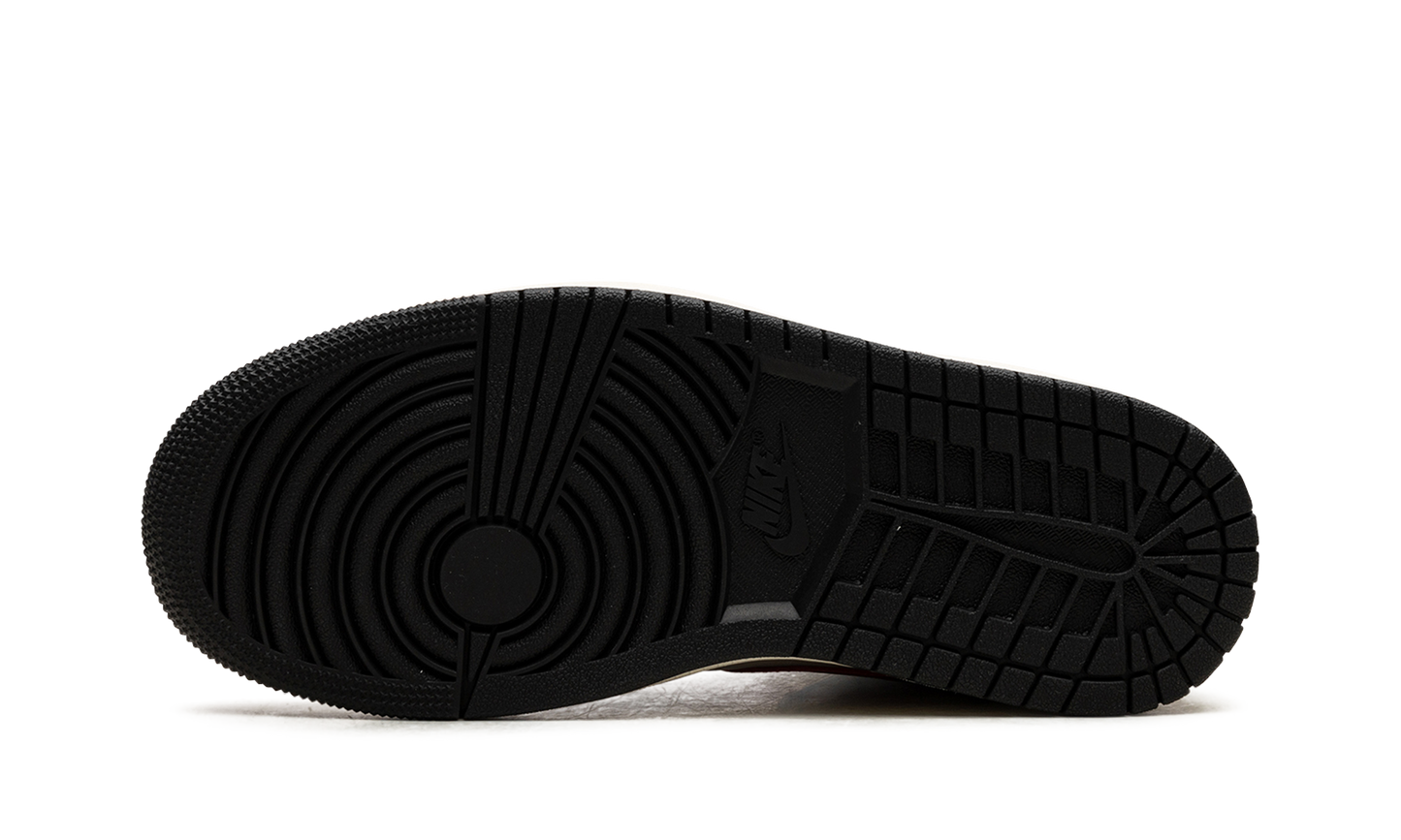 AIR JORDAN 1 MID WMNS "Black / Gym Red / College Grey"