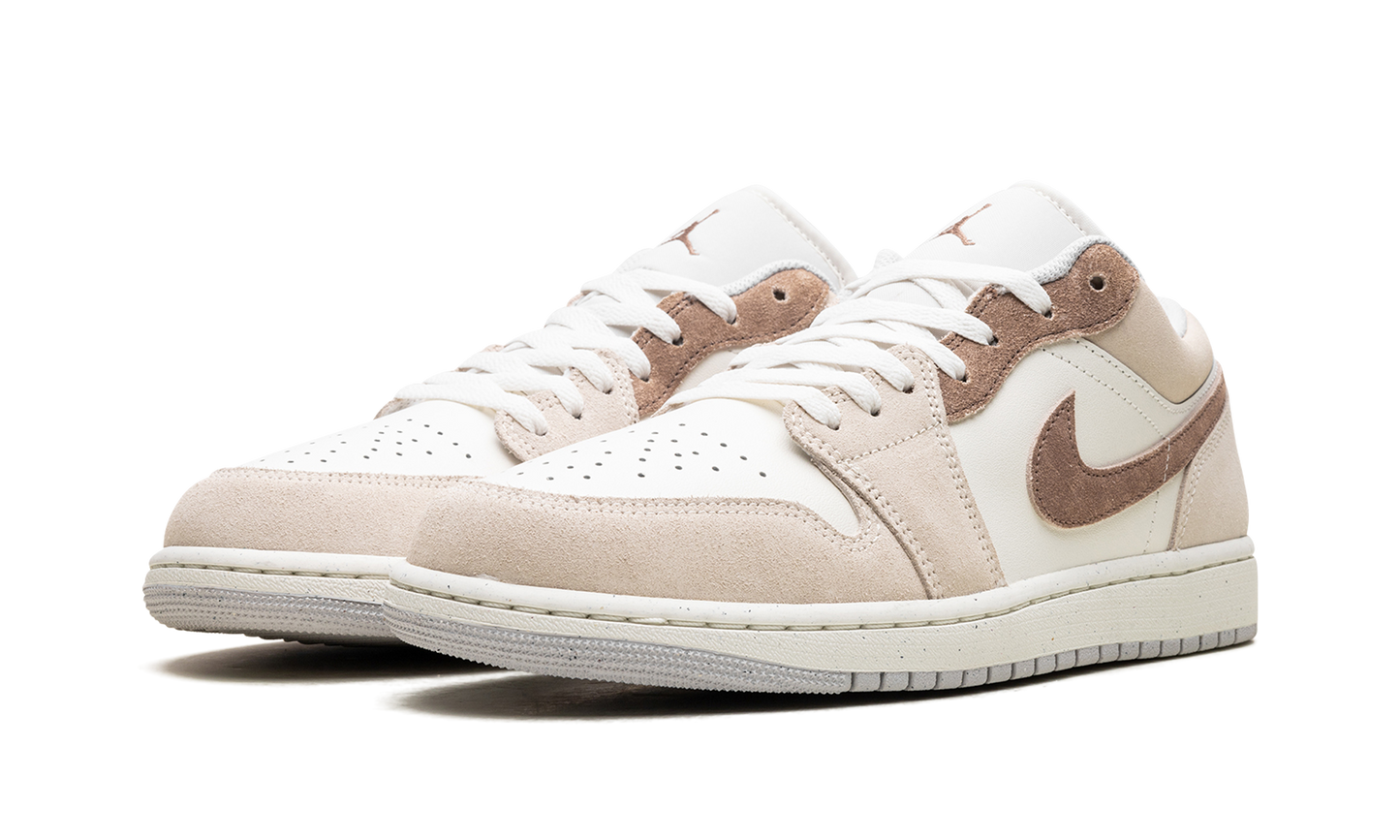 Air Jordan 1 Low "Light Brown"