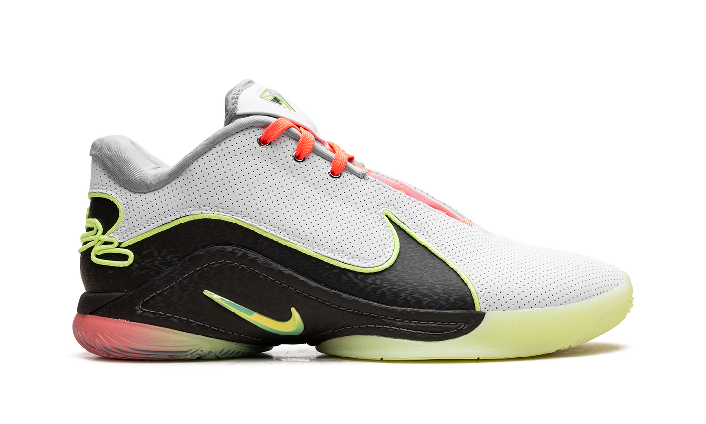 LeBron 22 "Crown Jewel"