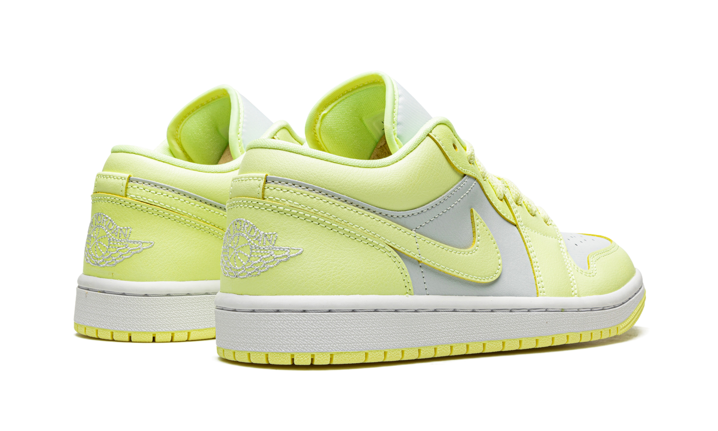 AIR JORDAN 1 LO WMNS "Lemonade"