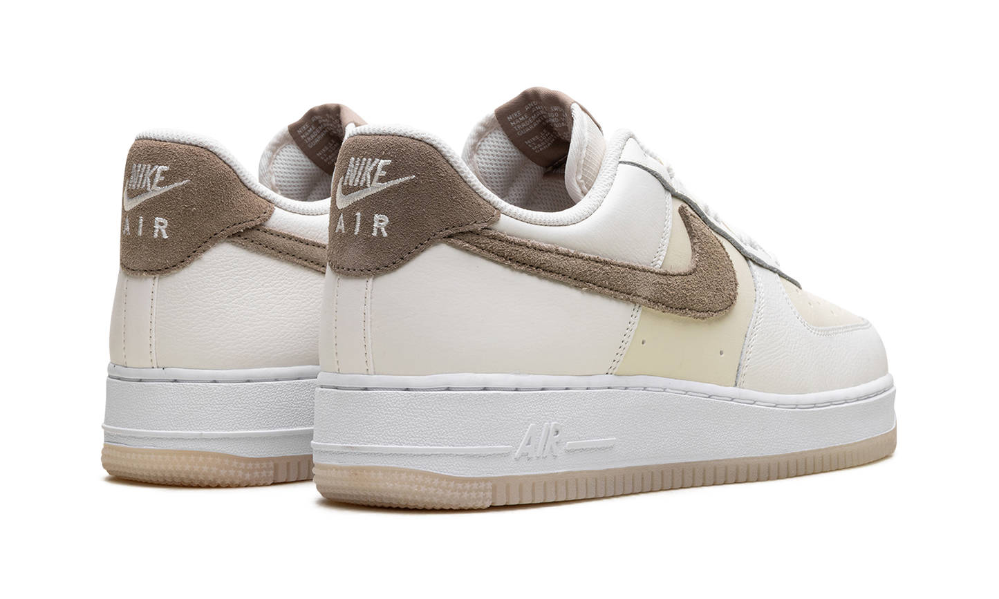 Air Force 1 "Coconut Milk"