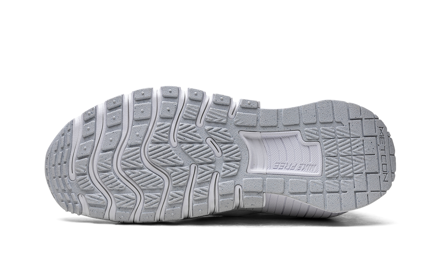 Free Metcon 6 WMNS "Platinum Tint"