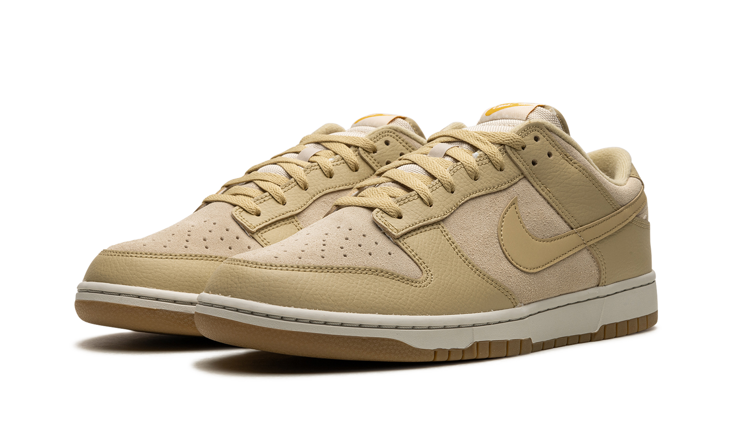 Dunk Low "Khaki / Gum"