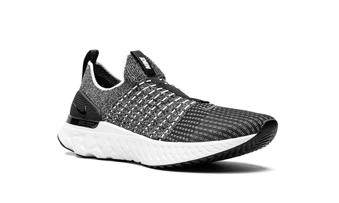 REACT PHANTOM RUN FK 2 MNS WMNS "Oreo"